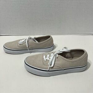 VANS authentic French Oak Shoes unisex women’s size 7 or men’s size 5.5 NWOT